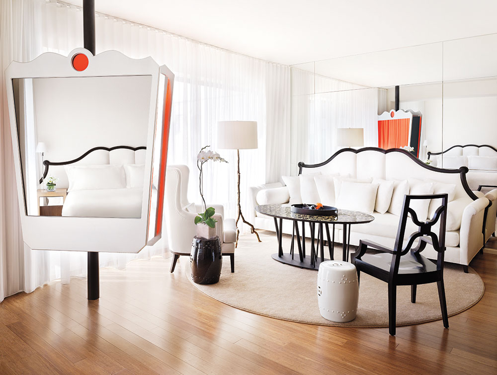The Valorian Los Angeles guestroom