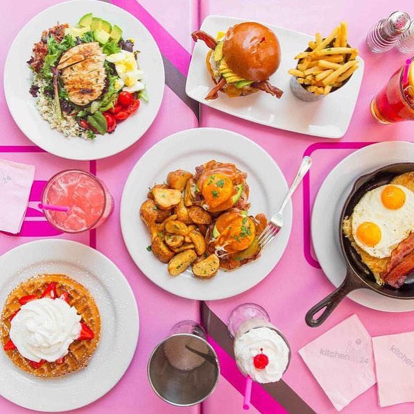 10 Casual Dining Spots with Killer Breakfast